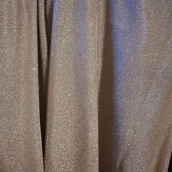 Dress - Picture 4 of 5